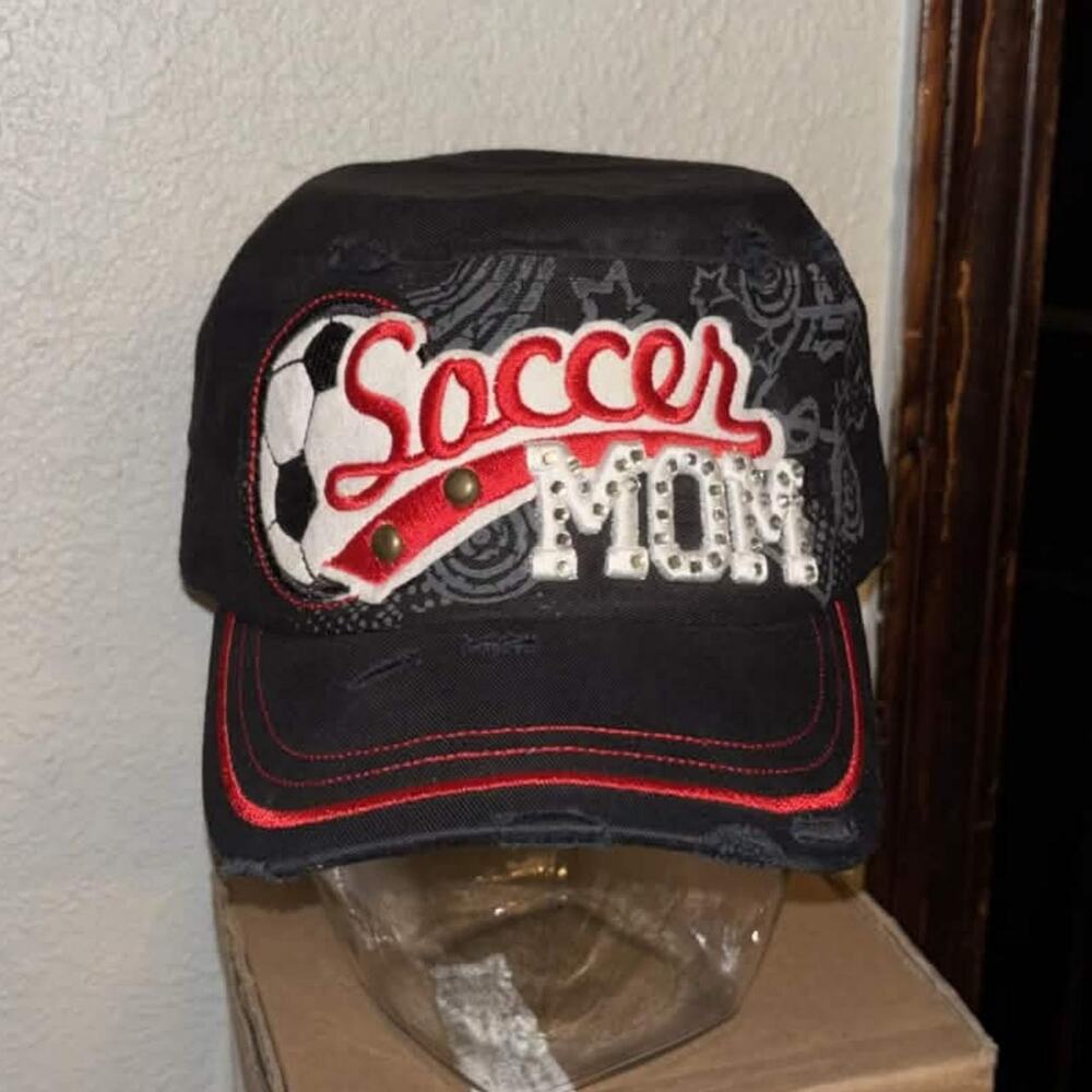 Y2K Leader Soccer Mom Distressed Hat